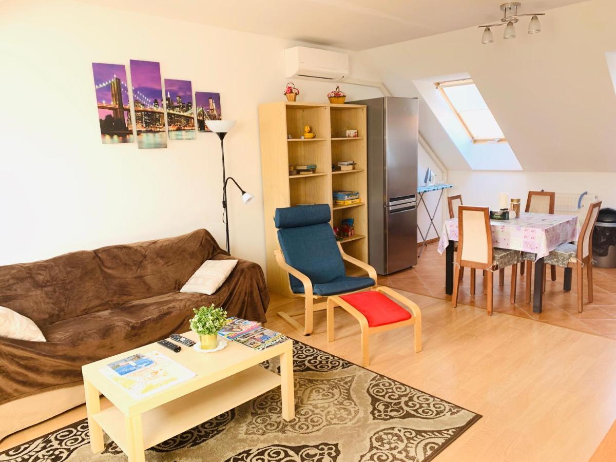Apartment Biely Kostol Εξωτερικό φωτογραφία