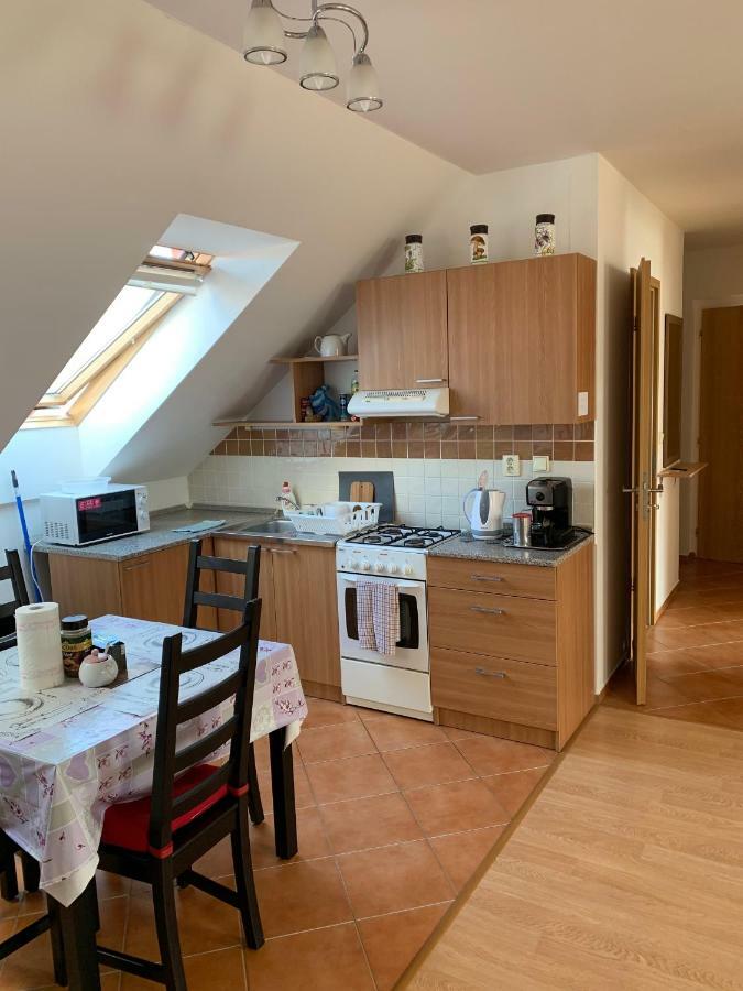 Apartment Biely Kostol Εξωτερικό φωτογραφία